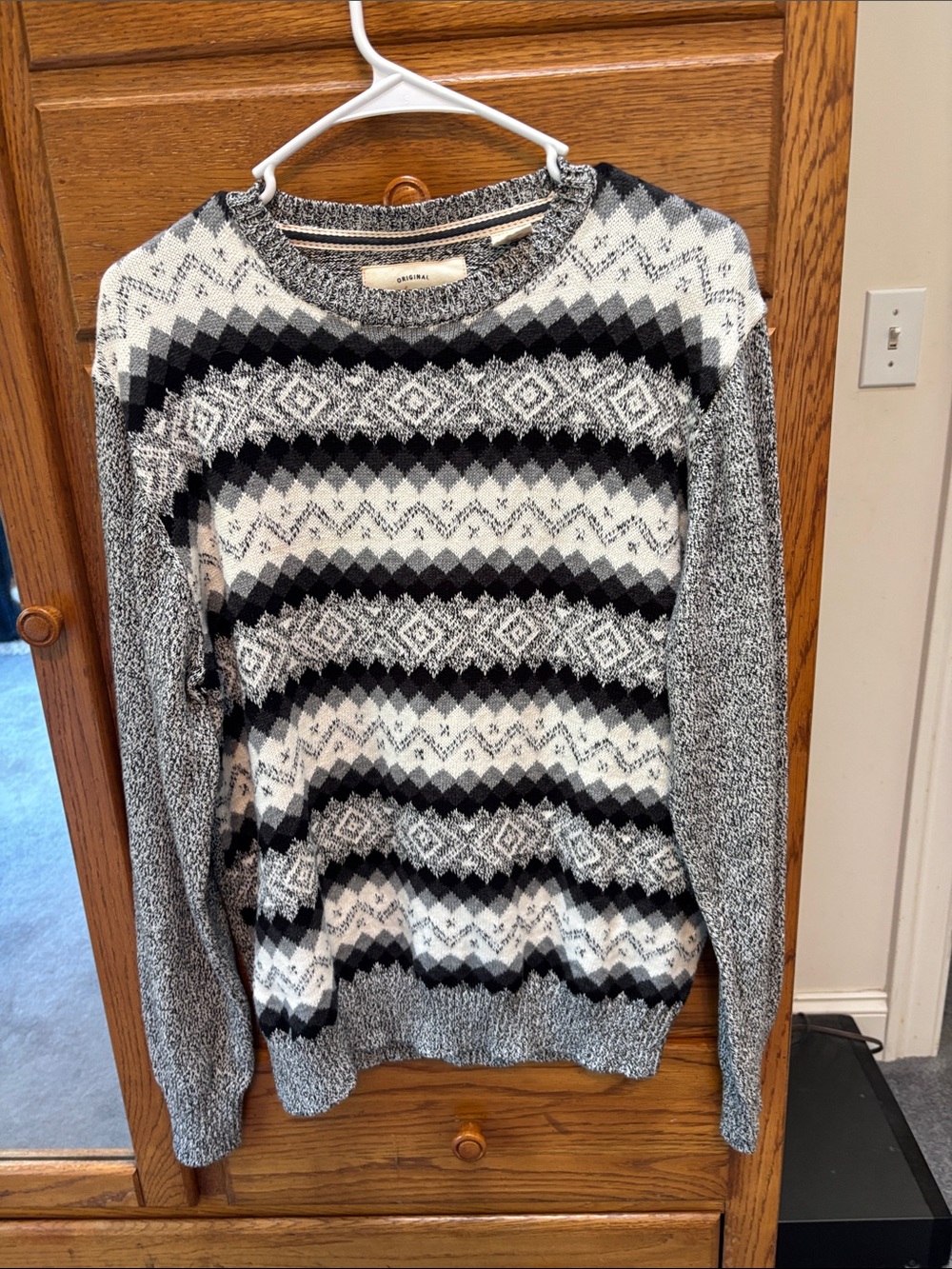 Weatherproof Black, White & Gray Fair Isle Crewneck Sweater